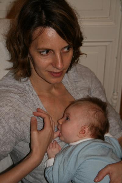 Pour immortaliser l'usage du petit doigt...